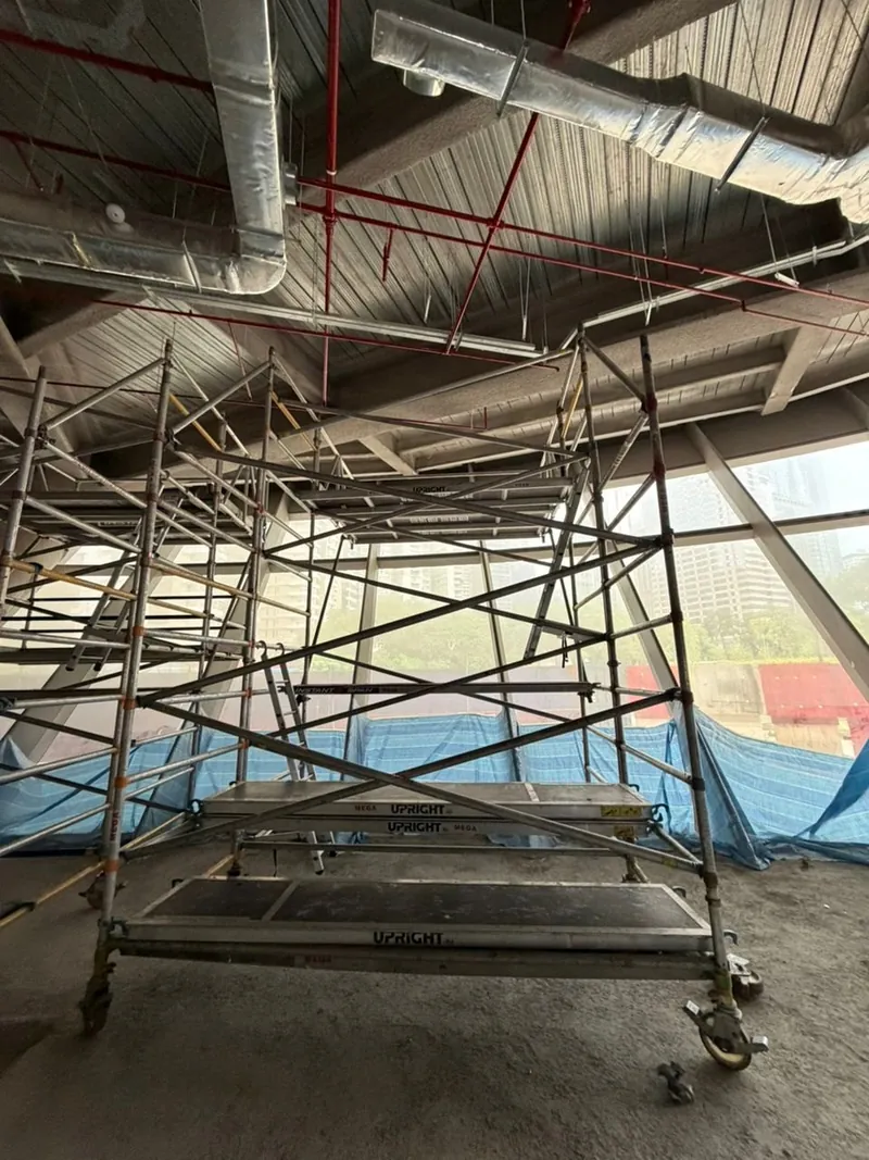 Cantilever tower at Ombak KLCC