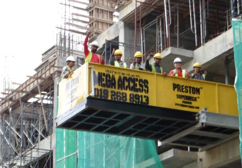 Mega Access crew on a loaded Superdeck