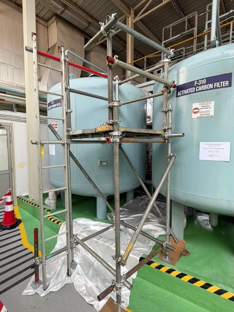 Scaffold around industrial tanks
